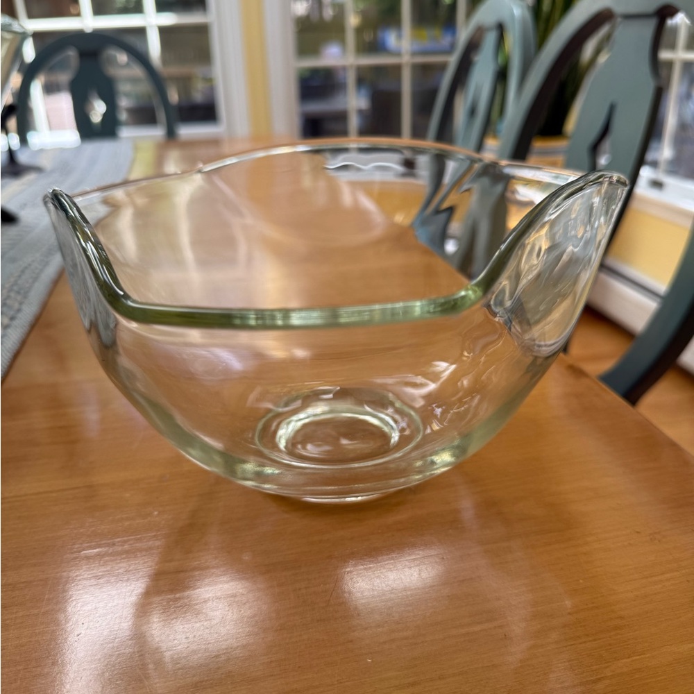 Vintage Indiana Glass Tinted Pale Green Glass Bowl